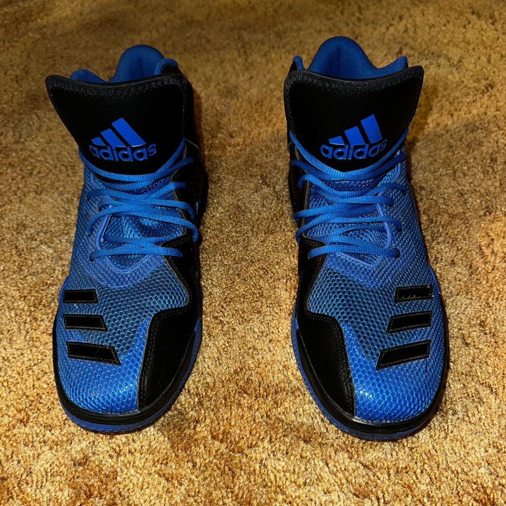 Adidas Dual Threat Basketball Shoes